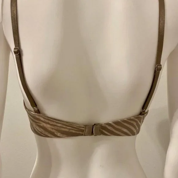 Victoria’s Secret Balconet Bra 32D - Picture 2 of 7